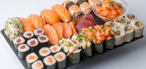 Mix Sushi et Sashimi (14 pièces)